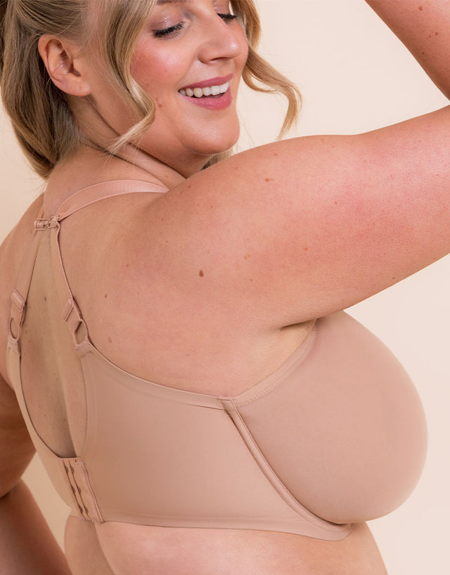 Curvy Kate Smoothie Spacer Moulded T-Shirt Plunge Bra Latte