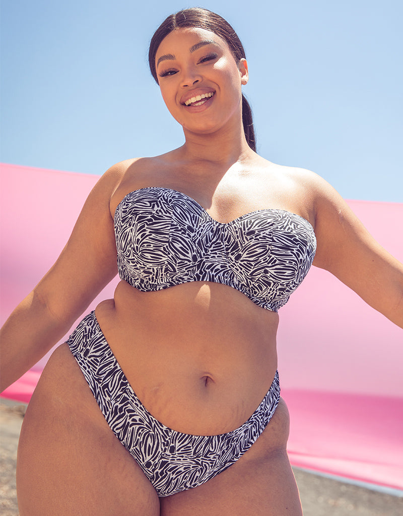 Swimwear For All Shapes and Skin Tones, Latina