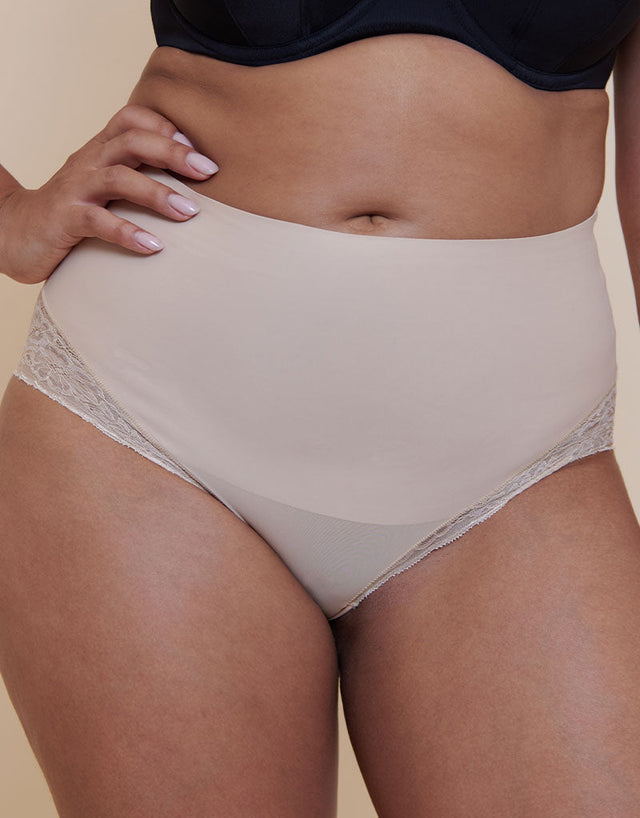 Magic Tummy Shaper Lace Control Brief Latte Beige