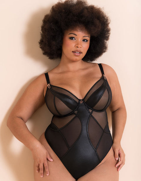 sexy lingerie 32g Curvy Kate BLACK Scantilly Buckle up Padded Half Cup Bra, US 32G, UK 32F main image 1