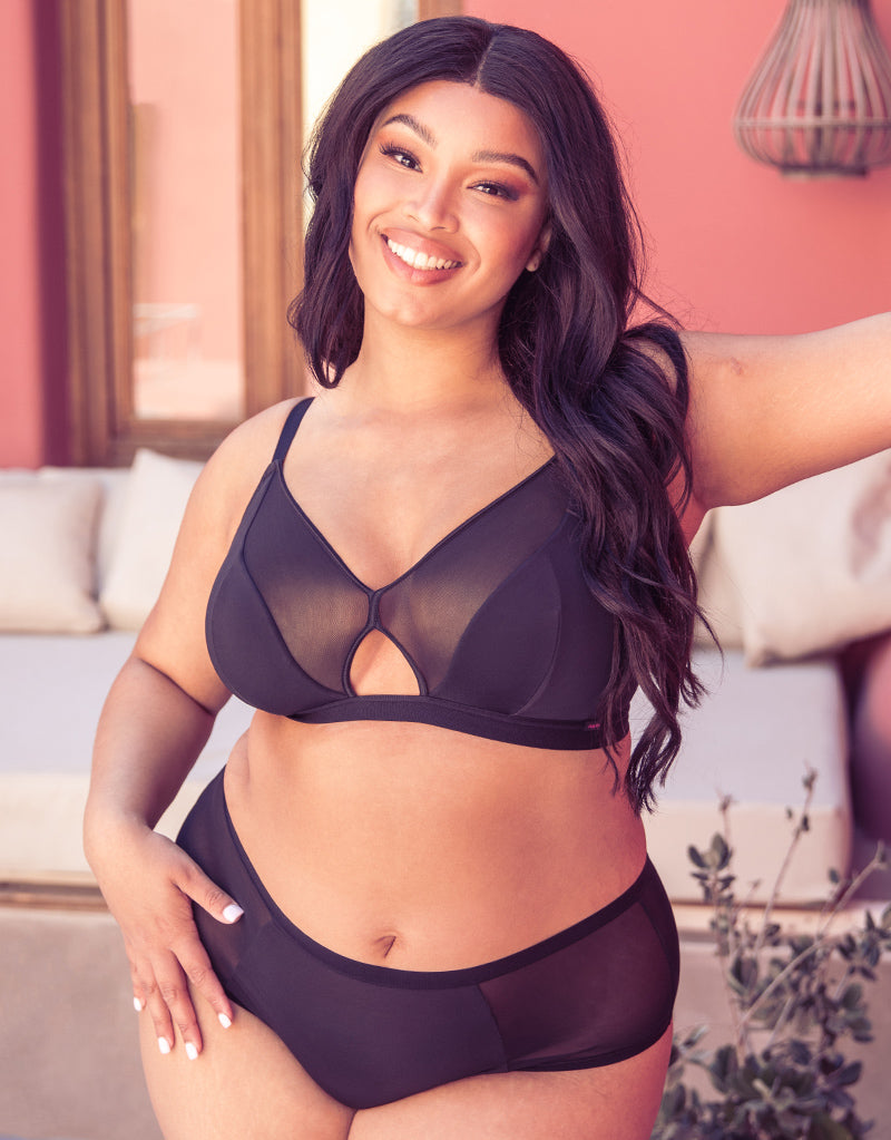 Curvy Kate - The Curvy Kate Unwind bralette has landed 💖 Our first  non-wired bralette and is designed for when you want comfort and  flexibility without compromising on style. Shop the ultimate